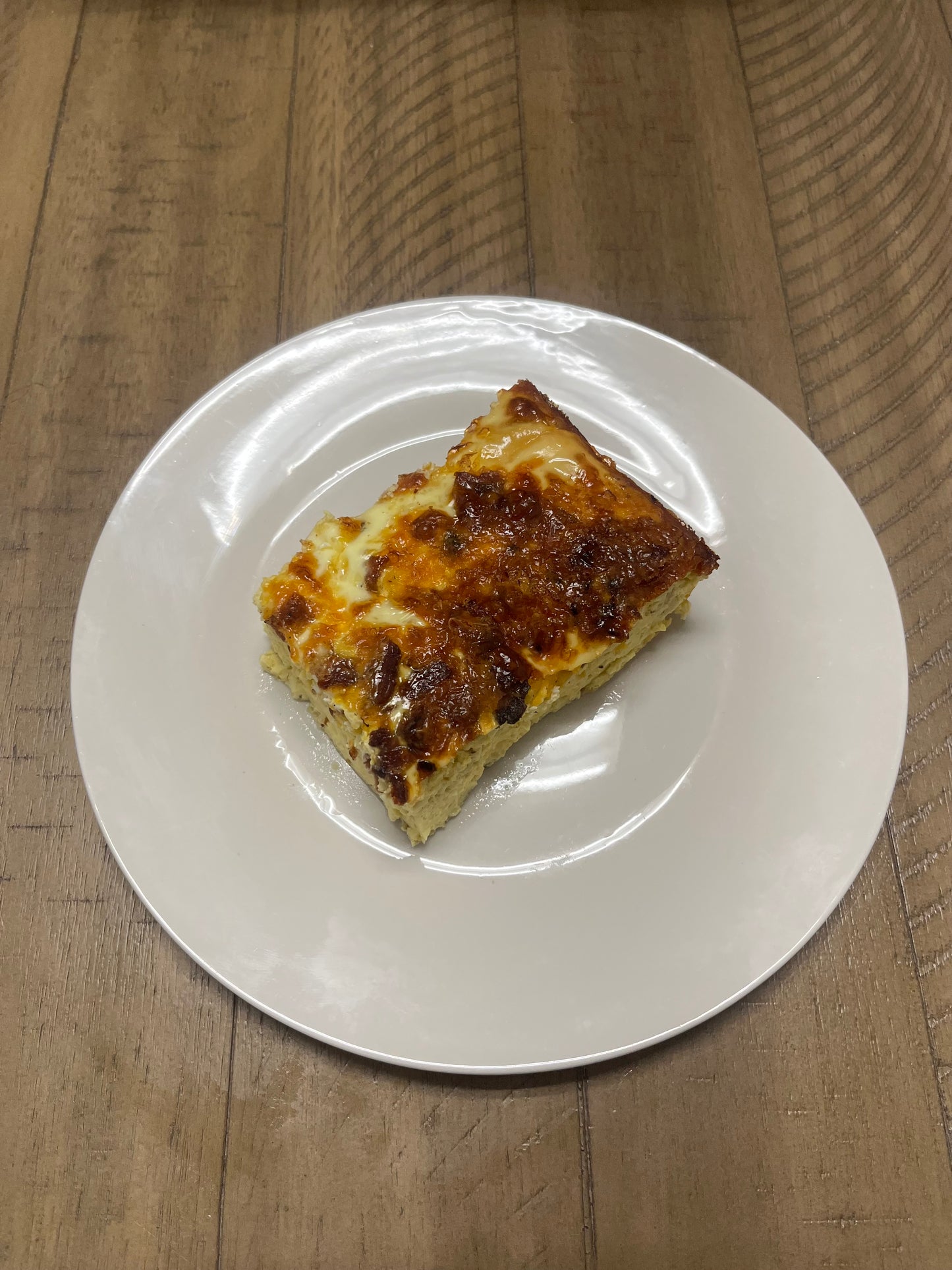 Loaded Cauliflower Breakfast Bake HE